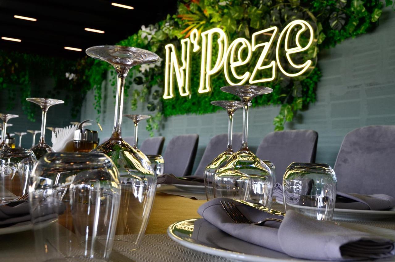 Ljaknasi N'Peze Hotel מראה חיצוני תמונה
