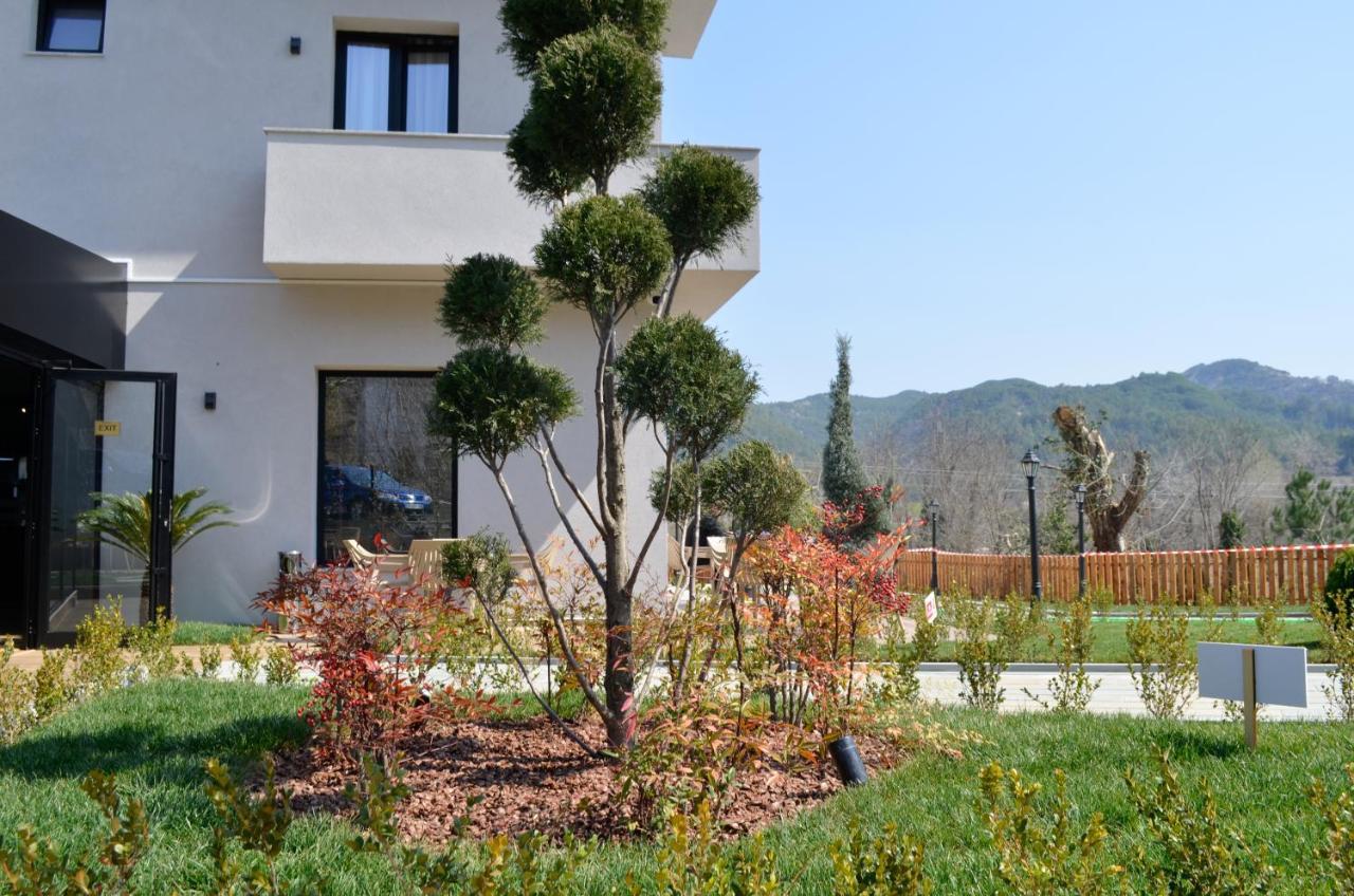 Ljaknasi N'Peze Hotel מראה חיצוני תמונה